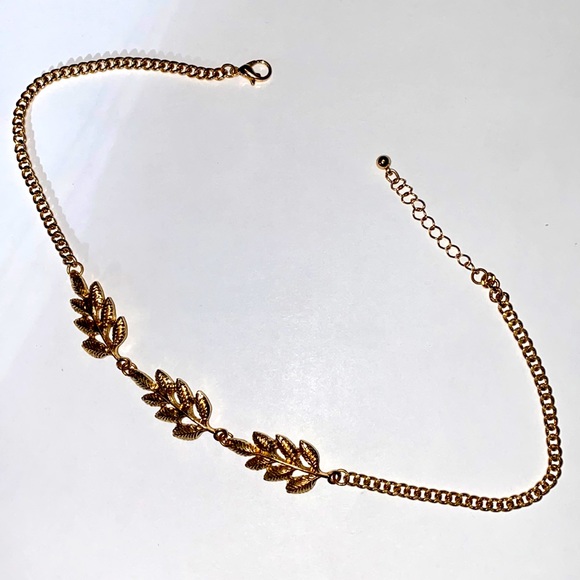Gold Tone Leaf Boho Greek Goddess Choker Necklace - Picture 7 of 16